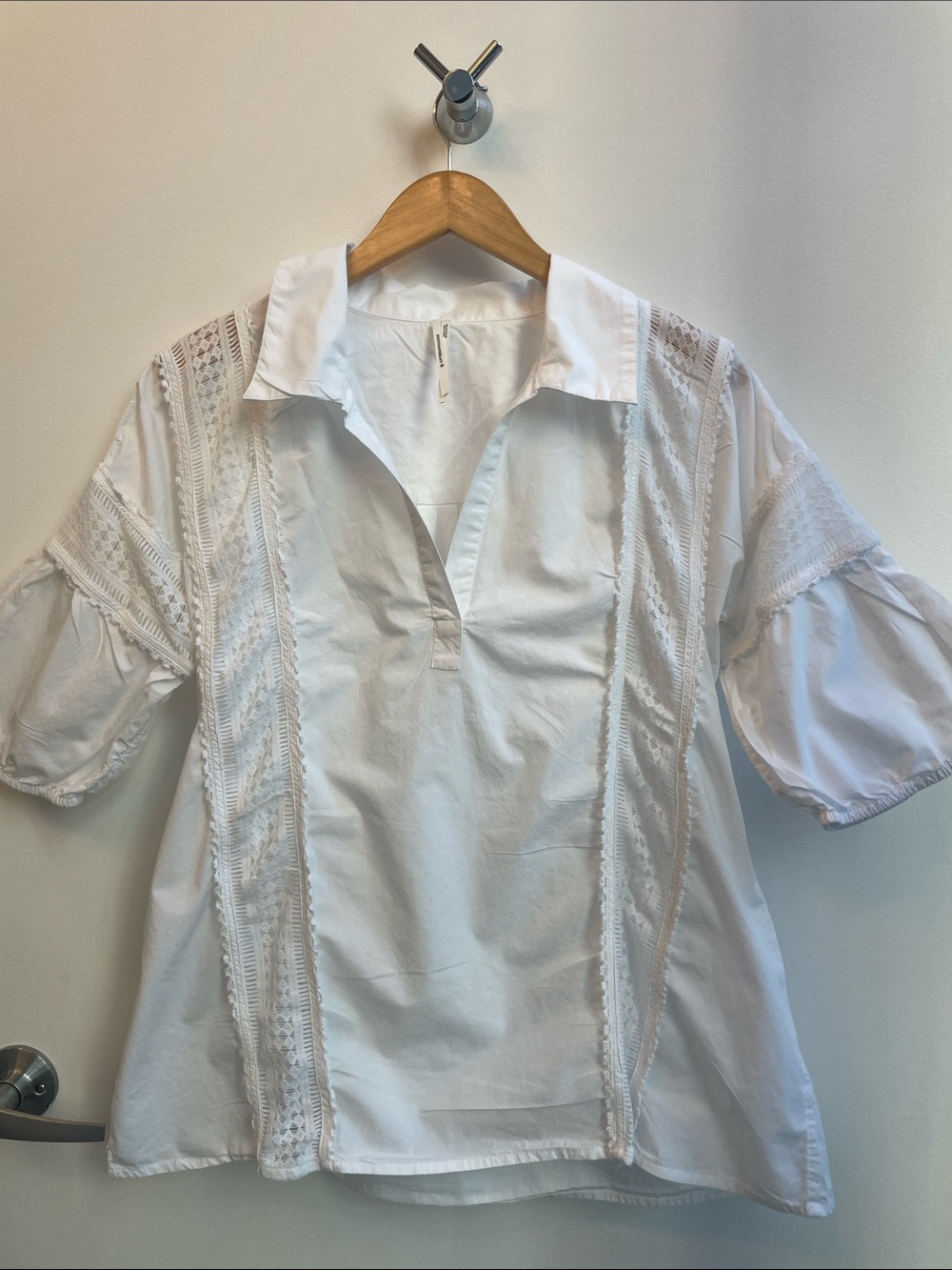Anthropologie White Lace-Trim Puff Sleeve Blouse Size M
